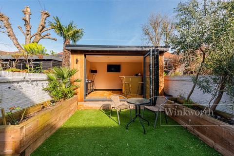 74a Clifford Gardens, London, NW10 5JB