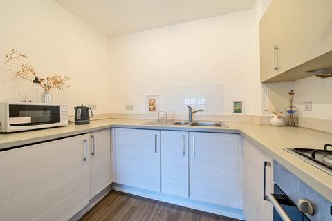 1 bedroom apartment for sale, Lee High Road, London