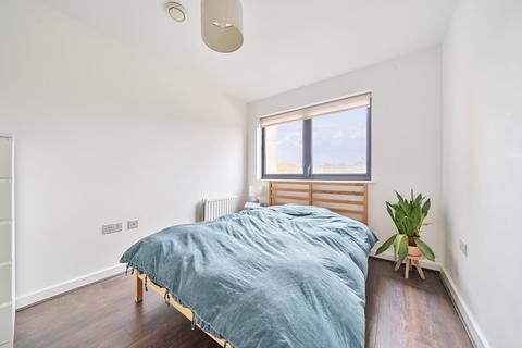 1 bedroom apartment for sale, Lee High Road, London