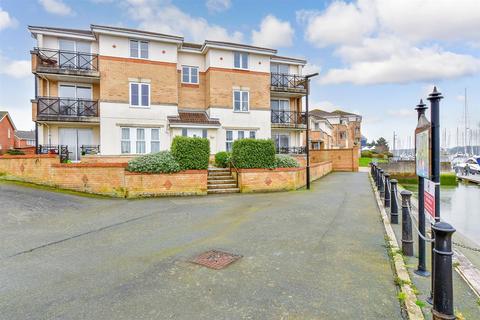 2 bedroom flat for sale, Cavalier Quay, East Cowes, Isle of Wight