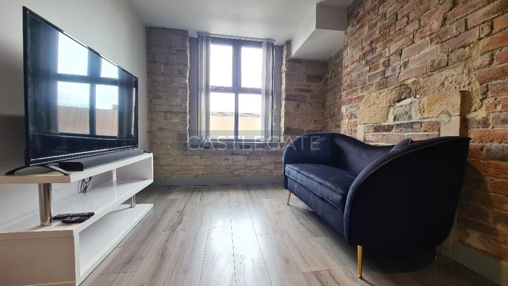 Dundas Works, Flat 8