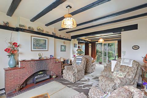 32 Forest Glade, North Weald, Epping, CM16 6LD