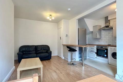 2 bedroom house to rent, Argie Road, Burley, Leeds, LS4