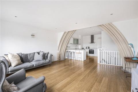 2 bedroom apartment to rent, Lynton Road, London, SE1