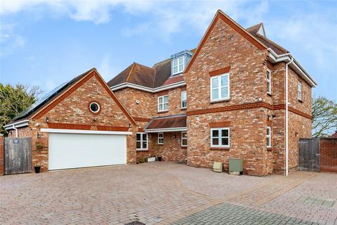 5 bedroom detached house for sale, Berne Hall Court, Station Road, Wickford, Essex, SS11