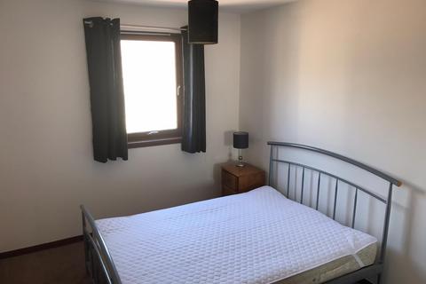 2 bedroom flat to rent, Gairn Terrace, Aberdeen AB10
