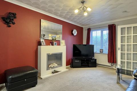 2 bedroom semi-detached house for sale, Yew Tree Drive, Kingsteignton, Newton Abbot
