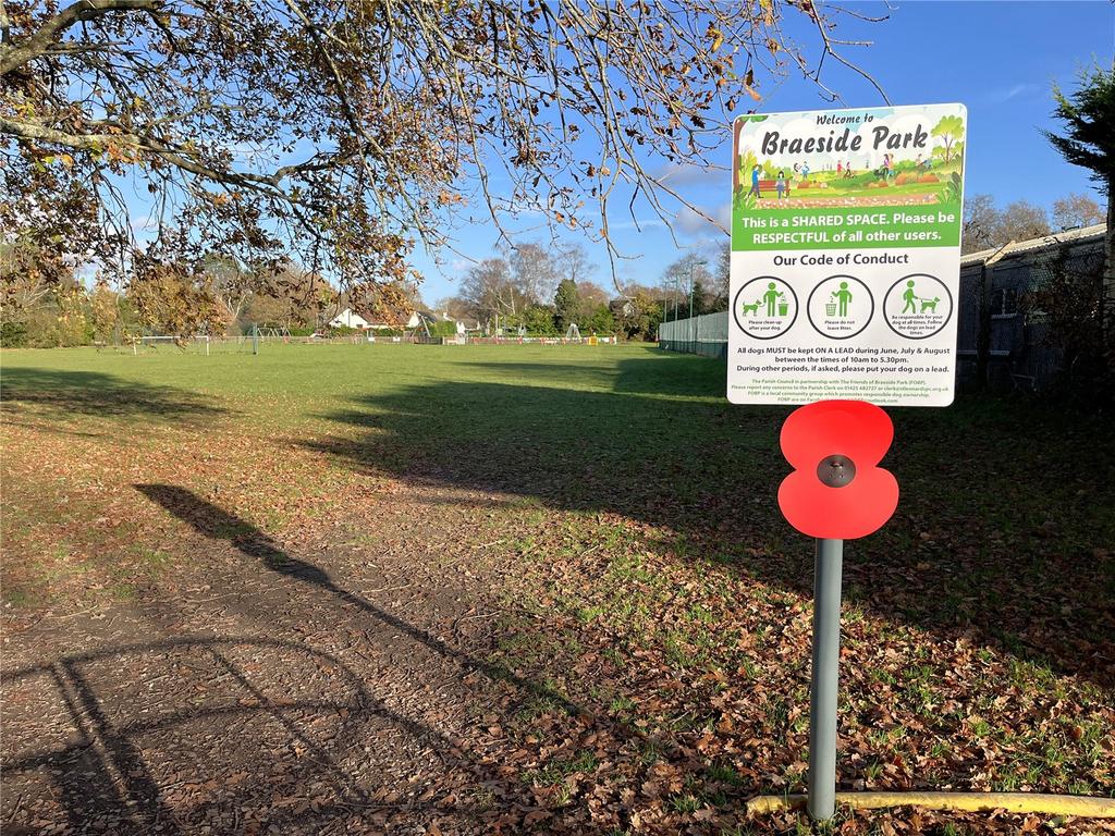 Park, Tennis &amp; Bowls