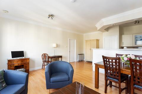 2 bedroom flat to rent, Haugh Street, Edinburgh EH4