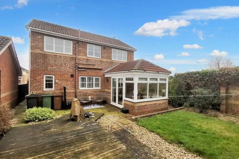 16 Barrasford Close, Ashington, NE63 8XT