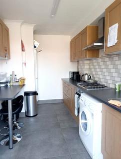1 bedroom property to rent, Hendon, London NW4