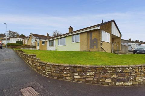 129 Broadmead, Callington, PL17 7DE