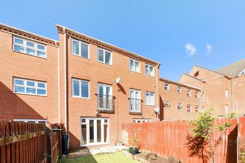 3 bedroom townhouse for sale, Banbury,  Oxfordshire,  OX16