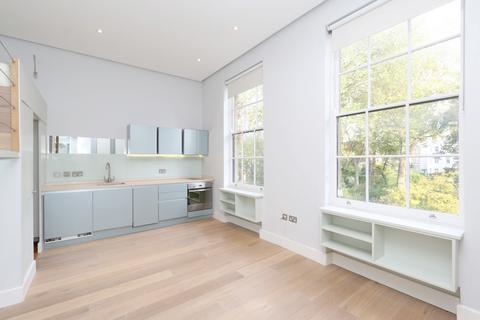 Studio to rent, Regents Park Road, Primrose Hill, NW1