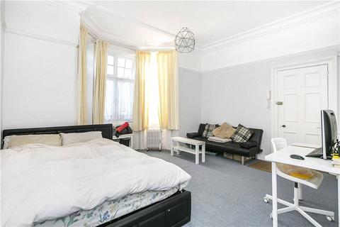 1 bedroom apartment to rent, Lower Edgeborough Road, Guildford, Surrey, GU1