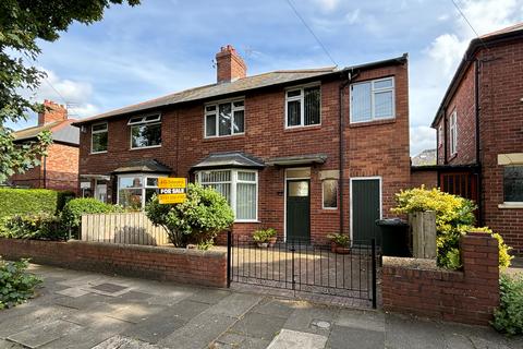 3 bedroom semi-detached house for sale, St Pauls Gardens, Whitley Bay, Tyne and Wear, NE25 8RG