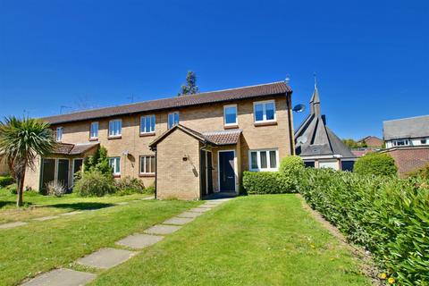 1 bedroom maisonette to rent, Taylor Close, Orpington BR6