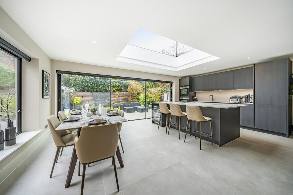 Highfield Road, Bromley 4 bed detached house for sale £1,400,000