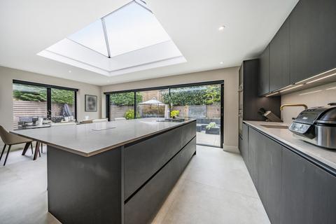 14 Highfield Road, Bromley, BR1 2JW