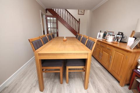 22 Cheam Road, Broadstone, BH18 9HE