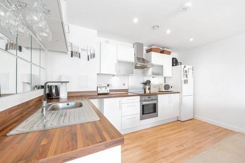 2 bedroom flat for sale, 714 Wick Lane, London E3