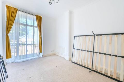 1 bedroom flat for sale, Burrells Wharf Square, Canary Wharf, London, E14