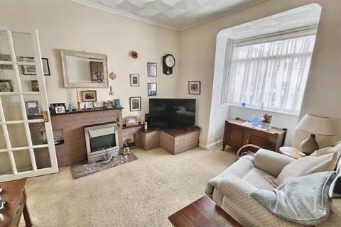 2 bedroom semi-detached house for sale, St Denys