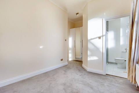 2 bedroom flat for sale, Birdhurst Road, South Croydon, CR2