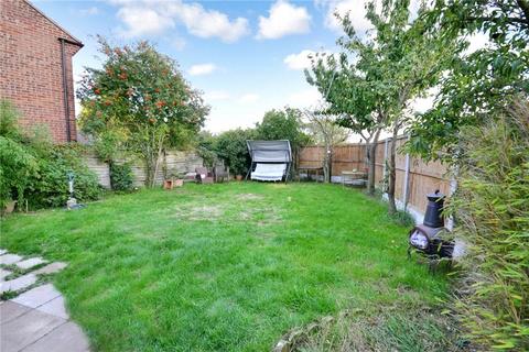 4 bedroom detached house for sale, Warnham Close, Clacton-on-Sea, Essex