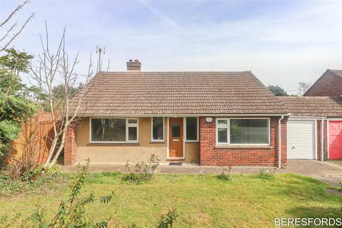 2 bedroom bungalow for sale, Church Road, Tiptree, CO5