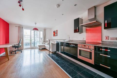 1 bedroom flat for sale, City Peninsula, Greenwich, London, SE10