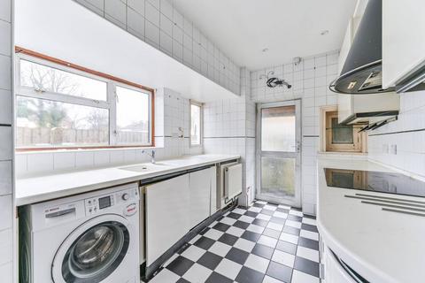 92 Warwick Road, Thornton Heath, CR7 7NG