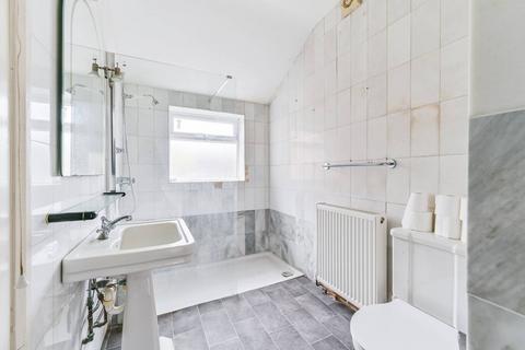 92 Warwick Road, Thornton Heath, CR7 7NG