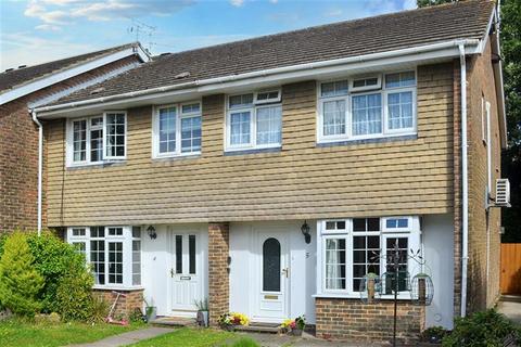 2 bedroom end of terrace house for sale, Holly Close, Storrington, West Sussex, RH20