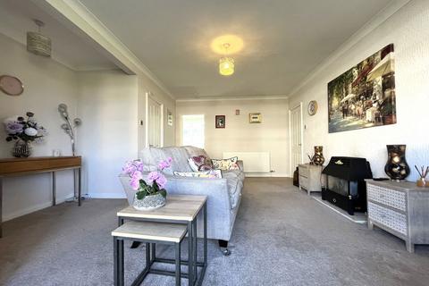 1 bedroom ground floor flat for sale, Victoria Court, Southport, PR8 2DN