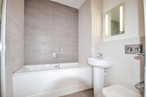 Studio to rent, Rivers House, Springfield Road, Chelmsford, Essex, CM2