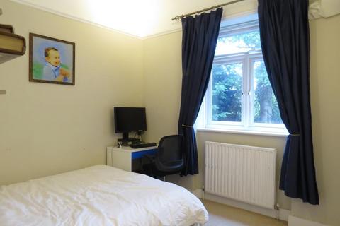 2 bedroom apartment to rent, Waldegrave Road, Crystal Palace, London, SE19