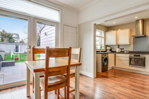 4 bedroom terraced house for sale, Brunswick Road, Southchurch SS1