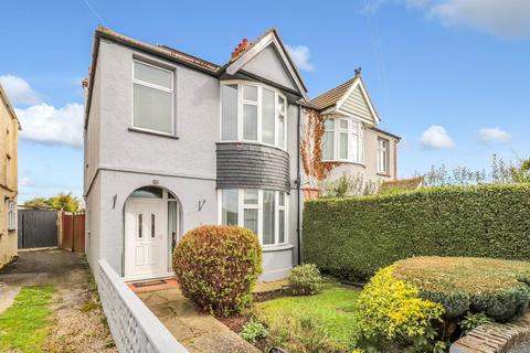 2 Silchester Corner, Great Wakering, Southend-on-sea, SS3 0PX