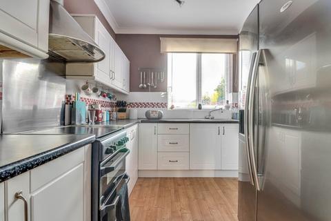 2 Silchester Corner, Great Wakering, Southend-on-sea, SS3 0PX