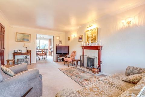 32 Kingsteignton, Shoeburyness, Southend-on-sea, SS3 8AY