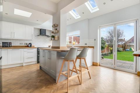 84 Shoebury Road, Southend-on-sea, SS1 3RS