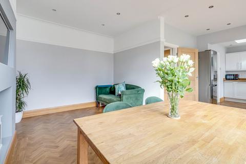 84 Shoebury Road, Southend-on-sea, SS1 3RS