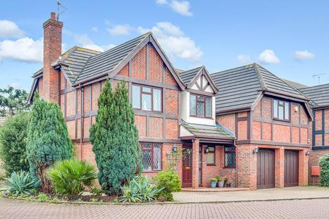 6 bedroom detached house for sale, Withypool, Shoeburyness SS3