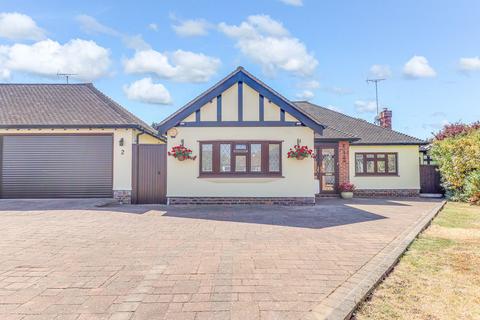 2 The Willows, Southend-on-sea, SS1 3SH