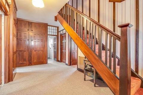 69 Broadclyst Gardens, Southend-on-sea, SS1 3QS