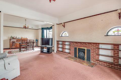 69 Broadclyst Gardens, Southend-on-sea, SS1 3QS