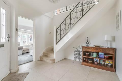 31 Cherrybrook, Southend-on-sea, SS1 3QZ