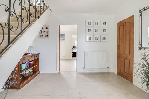 31 Cherrybrook, Southend-on-sea, SS1 3QZ