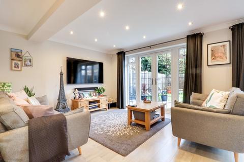 20 Sedgemoor, Shoeburyness, Southend-on-sea, SS3 8AX